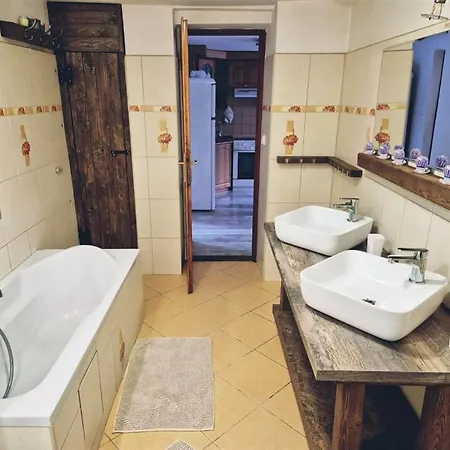 Holiday home U Dvou Zab *